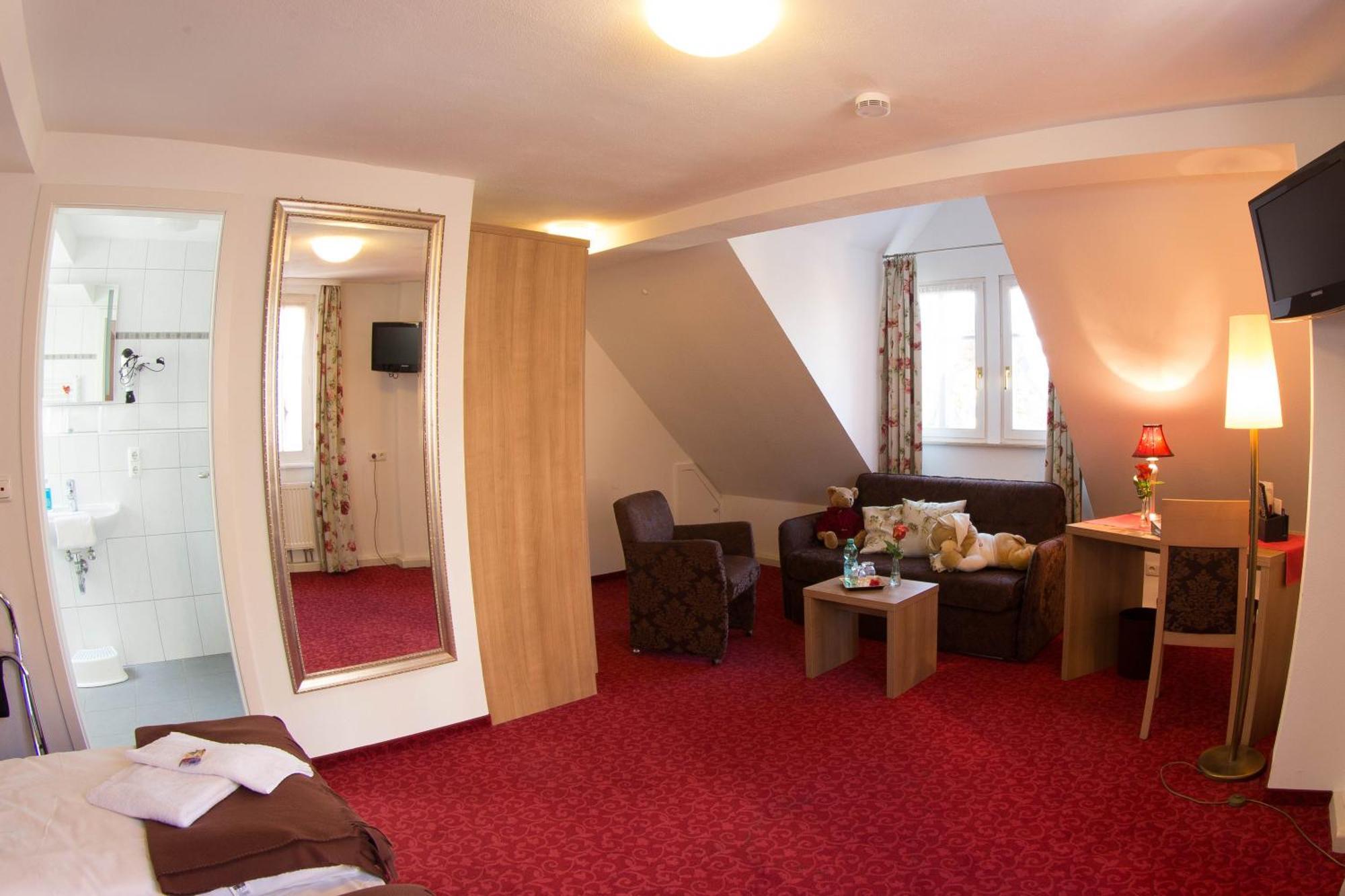 Boutiquehotel Goldene Rose - Self-Check-In روتنبورغ أوب در تاوبر المظهر الخارجي الصورة