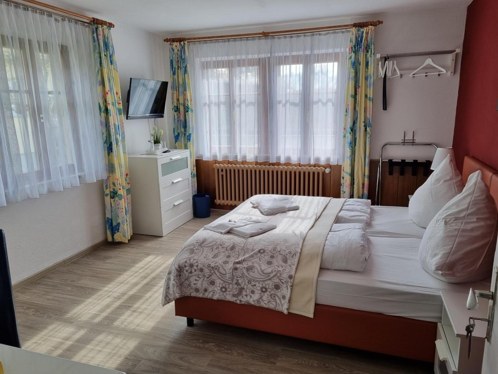 Boutiquehotel Goldene Rose - Self-Check-In روتنبورغ أوب در تاوبر المظهر الخارجي الصورة