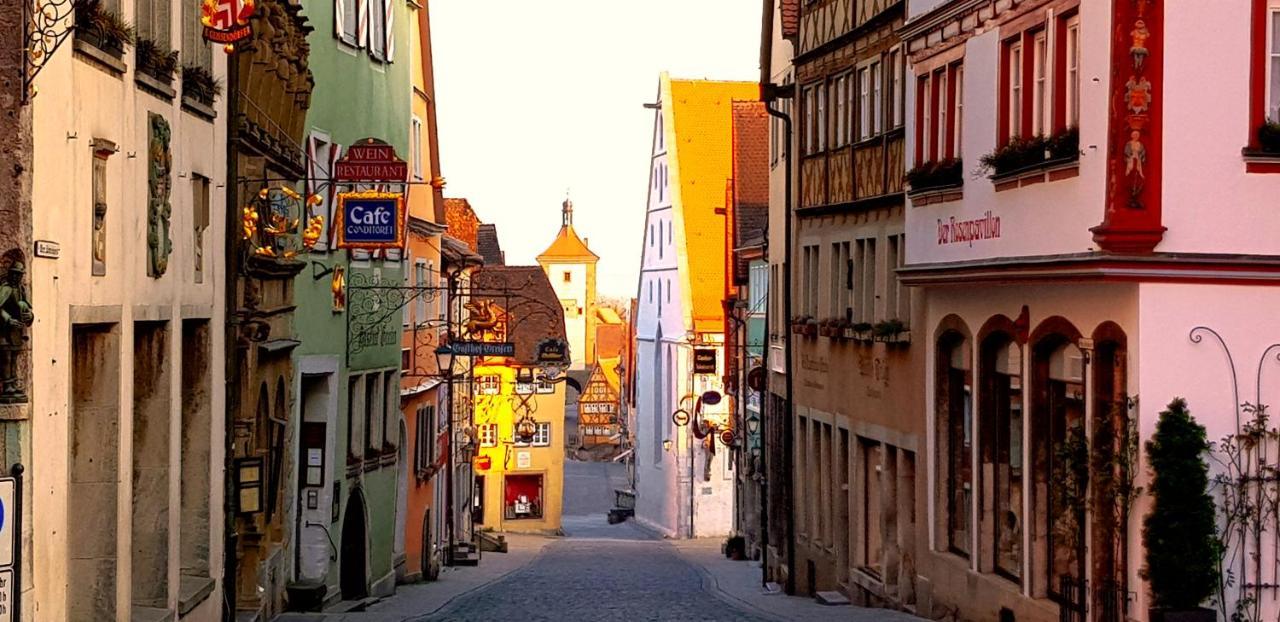 Boutiquehotel Goldene Rose - Self-Check-In روتنبورغ أوب در تاوبر المظهر الخارجي الصورة