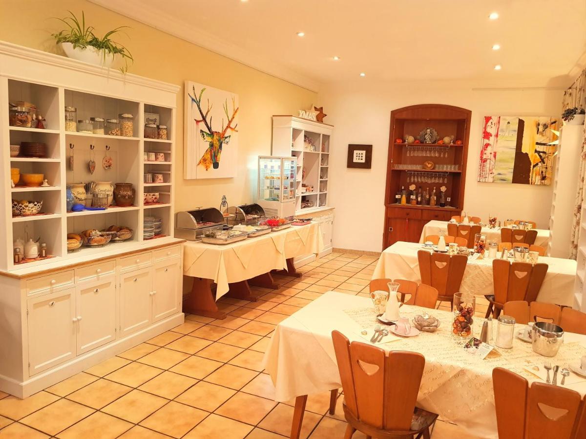 Boutiquehotel Goldene Rose - Self-Check-In روتنبورغ أوب در تاوبر المظهر الخارجي الصورة